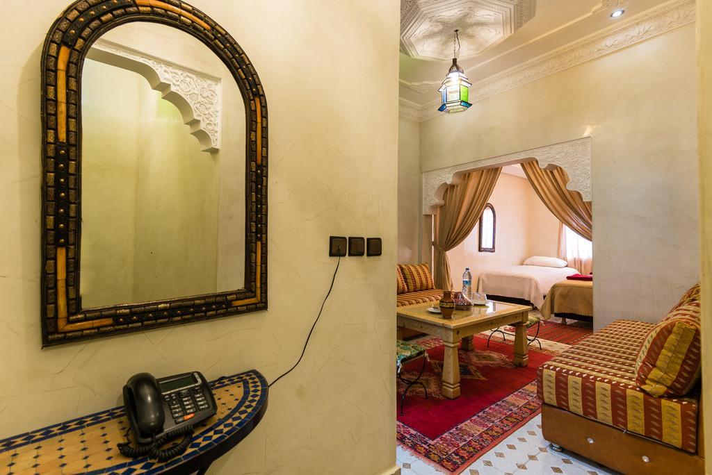 Riad Omar مراكش المظهر الخارجي الصورة