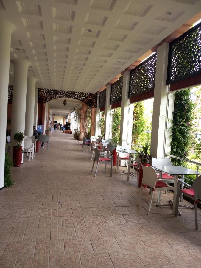 Riad Omar مراكش المظهر الخارجي الصورة